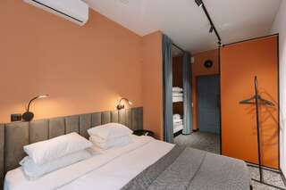 Хостел HDhostel Ижевск 4-местный номер улучшенный стандарт-4